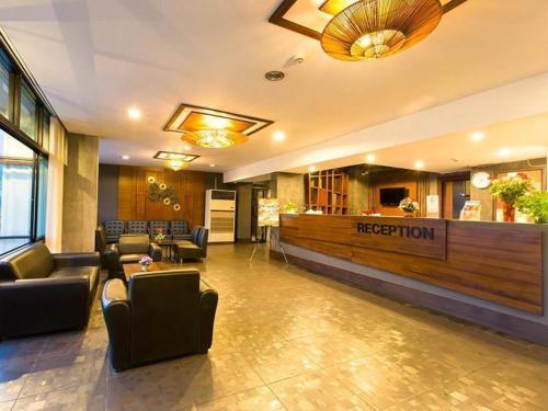 B2 Bangkok - Srinakarin Hotel Bagian luar foto