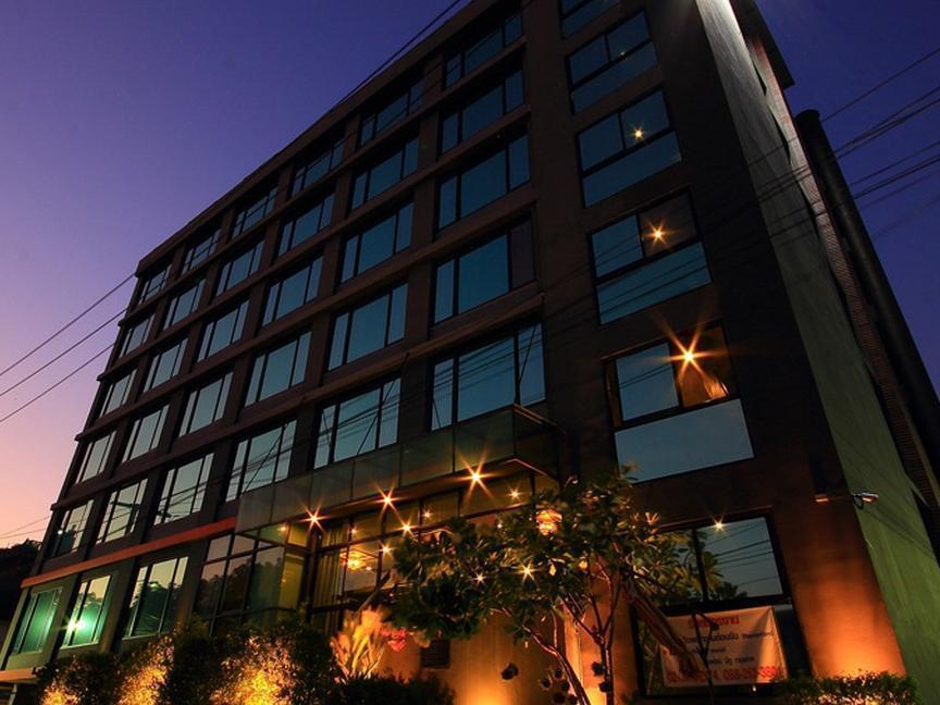 B2 Bangkok - Srinakarin Hotel Bagian luar foto
