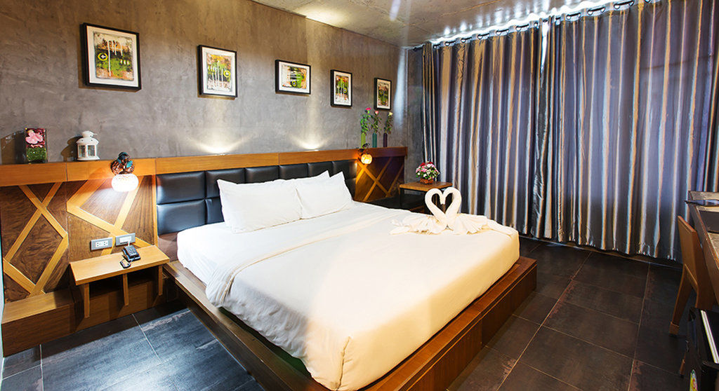 B2 Bangkok - Srinakarin Hotel Bagian luar foto