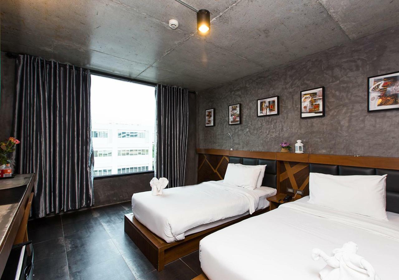 B2 Bangkok - Srinakarin Hotel Bagian luar foto